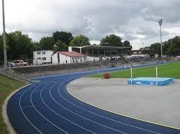 1964 wurde der bis dahin immer noch vereinseigene platz an der eisenacher straße von viktoria 89 verkauft. Viktoria Berlin Bald Im Olympiastadion Stadionwelt