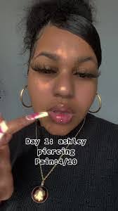 Ashley Piercefield's Instagram, Twitter & Facebook