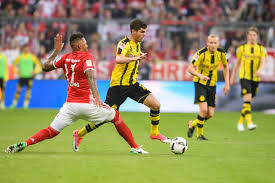 Kristijan mate pulišić, произношение:krǐstijan mǎːte pǔːliːʃitɕ. Watch Christian Pulisic Gives Dortmund An Early Supercup Lead Against Bayern Fear The Wall