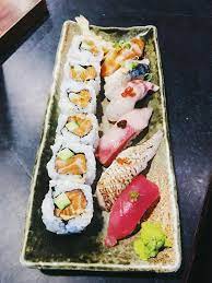 Chefs Sushi Lunch Special From Cafe Sushi In Cambridge Ma Sushi Sushi Lunch Sushi Time