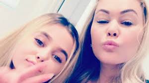 Born on december 24, 2005, alabama luella barker is the second child of father travis barker and the third child of mother shanna moakler. Exclusive Shanna Moakler On Coping With Daughter Alabama S Cyberbullies They Said To Drink Bleach And Die Entertainment Tonight