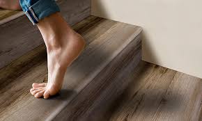 Our koroseal vinyl step nosing should be installed indoors. Versatrim Vinyl Stairnose Overlap Fsnxxxpc 41 71 Flooring Tools Installation Supplies Jnsflooringandsupplies Com The Only Thing Better Than Our Selection Is Our Service