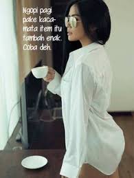 Koleksi gambar & foto orang sedih sebagai ungkapan perasaan kesedihan. 28 Ide Ngopi Dulu Di 2021 Gambar Lucu Semuanya Lucu Meme Lucu