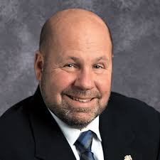 Raymond Paris's Instagram, Twitter & Facebook