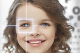More And More Children Are Getting Contact Lenses And Surprisingly At Younger Ages Perhaps This Is Partially Due T Contact Lenses Tips Best Doctors Eye Health