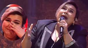 Marcela Navarro conmovió a todos al cantar “Esta ausencia”