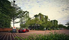 The current rental yield of the glades is around 3.65%, compared to 2.79% 4 years ago in q4 2015. Luxe Long Weekend The Glades Villa In Kuala Lumpur Malaysia Wanderluxe