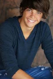 Vind de beste gratis stockfoto's over noah centineo age austin and ally. Noah Centineo Austin And Ally Dallas Austin Attractive Guys