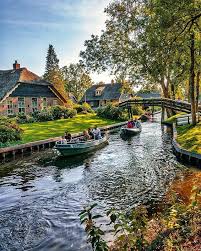 The village is too quiet, too. Reposting Rayanti They Call It Venice From Holland Giethoorn Netherlands It Is Just Beautiful Places To Travel Beautiful Places To Visit Beautiful Places