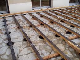 Structure En Lambourdes Pour Terrasse En Ipe Terrasse Bois Construction Terrasse Bois Plot Terrasse Bois