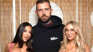 Porn star Adam22 tells Dave Portnoy that filming threesomes with his wife  Lena the Plug HELPS their marriage - as he compares sex to HEROIN in  bizarre interview | Daily Mail Online