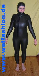 Womens wetsuit scuba diving underwater woman vintage diving under the water women vintage comics. Woman Wearing Wetsuit Vintage Shefalitayal