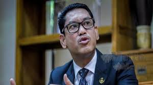 Usul itu dibawa umno sendiri yang menjadi rakan komponen kerajaan negeri pimpinan timbalan presiden bersatu itu. Sq2 Vostcebhym