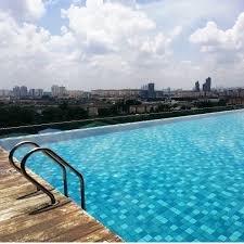 No.35, jalan bk 5a/3a, bandar kinrara, puchong, 47180, malaysia. 4 Bedroom 3 Bath Zefer Hill Residence Sunway Puchong Property Rentals On Carousell