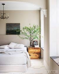 What Size Rug Do I Need For My Bedroom Elle Decor Bedroom Celebrity Bedrooms Bedroom Interior