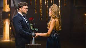 Bachelor definition, an unmarried man. Der Bachelor Und Die Bachelorette Das Wurde Aus Allen Paaren