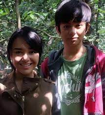Putri Duyung Gaya Rambut Cantik Ariel
