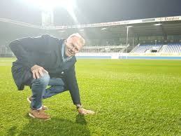 #kielahoi german football club | 2. Holstein Kiel On Twitter Der Neue Teppich Im Holstein Stadion Liegt Nurholsteinkiel 2liga Kielahoi