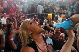 Donec scelerisque aliquet mi, non venenatis urnas iaculis. Spring Break Hits Cancun In February Marines Patrol Streets As Hard Partying American Students Roll In Daily Mail Online