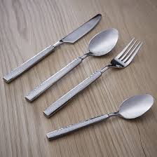 Couverts Deco De Table Noel Http Www Zodio Fr Idees Deco Noel Cristal 24 Piece La Table Html Tableware Utensil Salad Servers