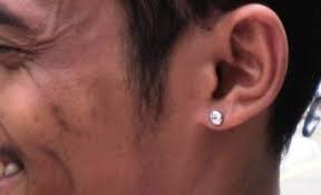 Check spelling or type a new query. Haramkah Jika Lelaki Memakai Anting Anting Emas Konsultasi Agama Dan Tanya Jawab Pendidikan Islam