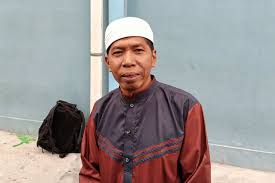 Peristiwa tersebut diketahui terjadi pada minggu, 18 april 2021 saat ia tengah mengisi ceramah. Ustadz Zacky Mirza Tabloidbintang Com