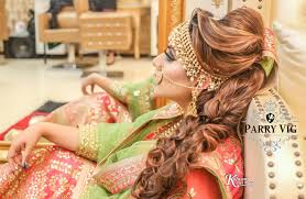 choose top bridal makeup artist from