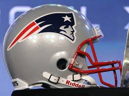Fans were chanting for tim tebow to play before the second quarter of this thanksgiving showdown was over, and booing as the team left the metlife stadium field at halftime. Patriots 2012 Schedule Announced Will Face Jets On Thanksgiving Cbs Boston