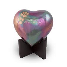 Our wide variety of cheap pet cremation urns for dogs, cats and other animals are sure to help you find a special place for your pet to rest in peace we also have urns in brass, metal, wood, ceramic, and crystal for dogs, pet urns for cats and other pets as well as personalized photo urns for pets. Pet Urns Oneworld Memorials