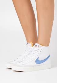 We did not find results for: Nike Sportswear Blazer Mid 77 Sneaker High White Royal Pulse Hyper Crimson Black Sail Weiss Zalando De