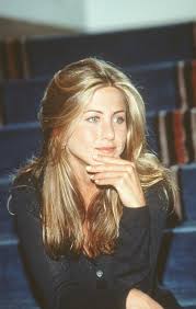 Her style is so synonymous with '90s fashion that it'd be hard not to give her a mention. Pin By Respect Yourself On Stuff Jennifer Aniston Style Jennifer Aniston 90s Jennifer Aniston