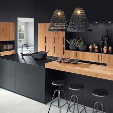 Cuisine Noire Et Bois Cuisine Noire Et Bois Credence Cuisine Noire Et Bois Ilot Cuisine Noire Et Bois I En 2020 Cuisines Design Cuisine Haut De Gamme Cuisine Noire