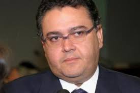 Resultado de imagem para roberto rocha]