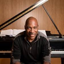 Un Compositeur De Jazz De Portland Apporte Le Territoire Au Festival De Bach De L Oregon A Eugene Aspro Impro