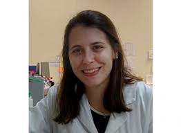 Helena coelho sempre foi bastante discreta quanto à exposição da imagem da sua filha mariana, especialmente nas a acompanhar a foto, helena coelho ainda dedicou um poema em inglês à filha. Helena Coelho Recognized With Best 2019 Doctoral Thesis Award By Spanish Royal Society Of Chemistry Ucibio