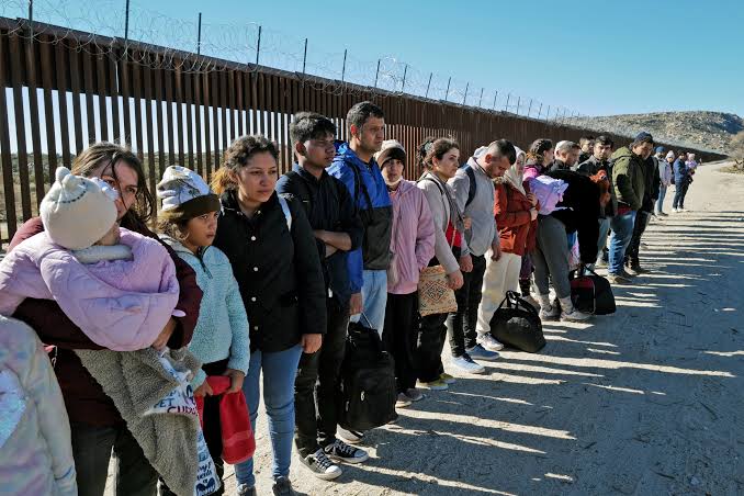 Biden weighs revival of Trump's immigration agenda in Senate negotiations |  Vox