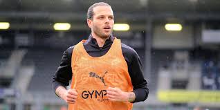 Alle infos zur em 2016 in 1 minute. Situation Ist Brutal Ex Hsv Profi Diekmeier Spricht Uber Seine Quarantane Mopo