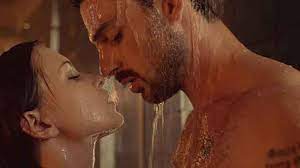 ويستند إلى الرواية الأولى لثلاثية كتبها بلانكا ليبيسكا. 365 Days 365 Dni Review Beauty And The Beasty In Polish Bonkfest Variety