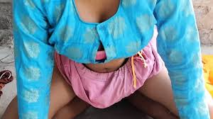 Indian Aunty Massaging Me and Aunty: Flashing Porn