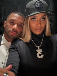 ❤Deaundra Dillard❤ (@DeaundraBatts)