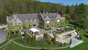 20 Of The Largest Homes For Sale In America Dream House Exterior Mansions American Castles