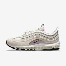 The design of the shoe is commonly thought to be inspired by the bullet trains of japan, but the design was inspired by mountain bikes. Nike Air Max 97 Nike De