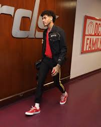 There have been reports the 2 gorgeous humans have been dating recently. Sneakers Converse Of Kelly Oubre Jr On The Account Instagram Of Kellyoubrejr Spotern