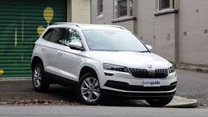 Skoda karoq is a 5 seater suv with the last recorded price of ₹ 24.99. Skoda Karoq 2020 Review 110tsi Carsguide