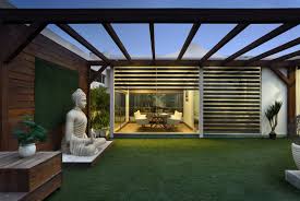 Courtyard House Ahmednagar Tao Architecture Outside In Airy Scenic Spacious And Landscaped Seemed Garden Architecture Terrace Garden Design Terrace Design