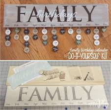 Wordplay Designs Custom Vinyl Wall Lettering And Graphics Canada Anniversaires De La Famille Calendrier Anniversaire Idee Bricolage