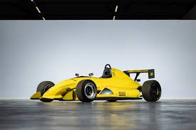 Image result for Amarillo Eresma 1995 Renault