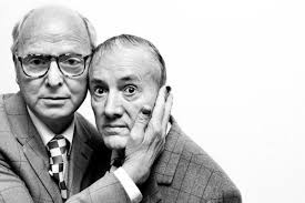 Gilbert & George, l'arte sia libera