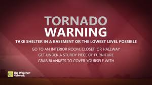 Photos and videos posted on social media. The Weather Network On Twitter A Tornado Warning Is In Effect For Barrie Collingwood Hillsdale Orillia Lagoon City Washago Innisfil New Tecumseth Angus Ontario