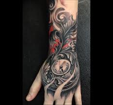 Tatouage Horloge Toujours Etre Dans Les Temps Tattoome Le Meilleur Du Tatouage